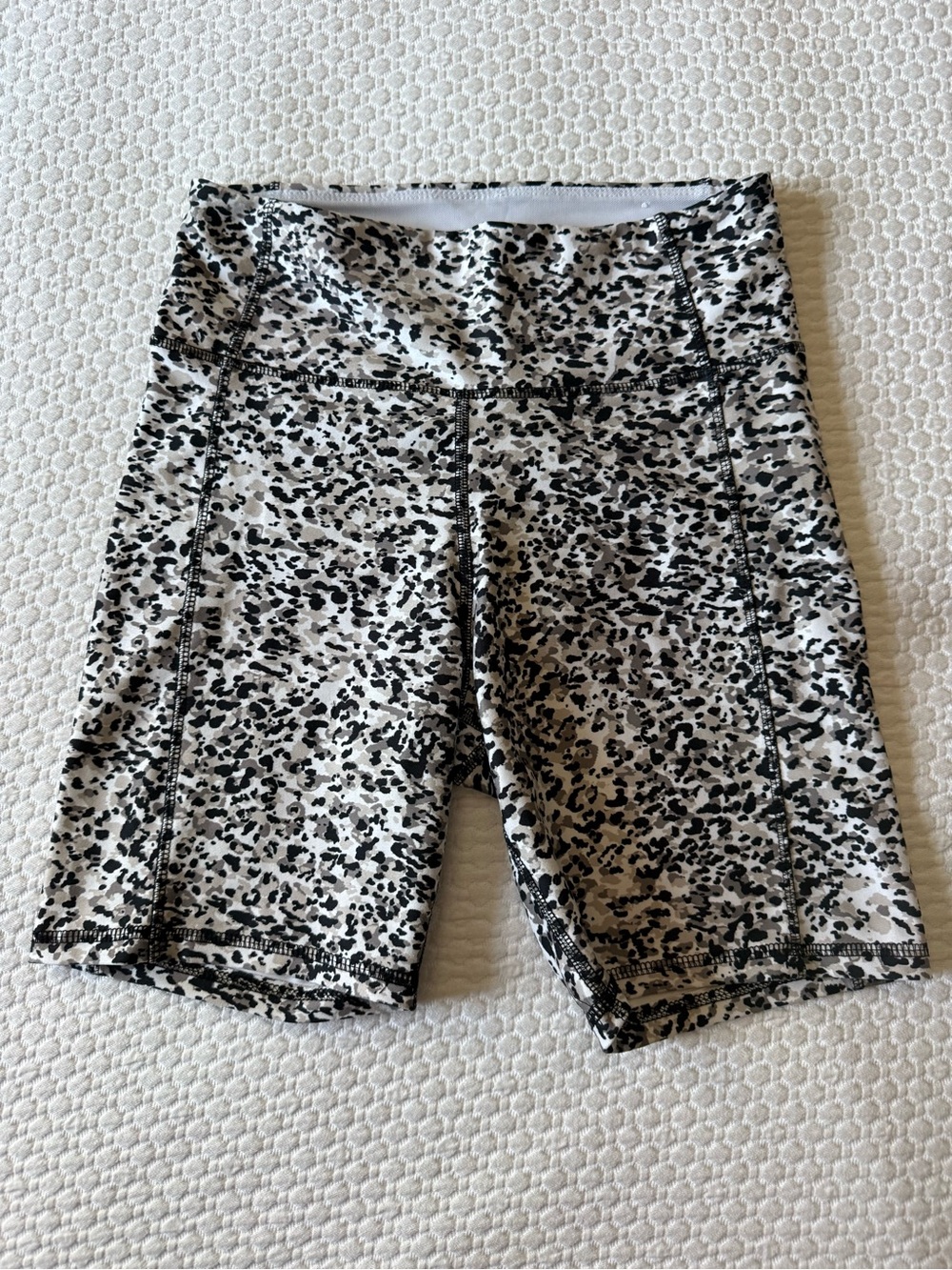 High-Waist Women's Black & White Printed Bike Shorts